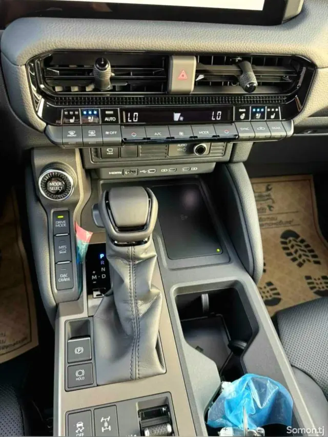 Toyota Land Cruiser Prado 2026 · 2.4 AT