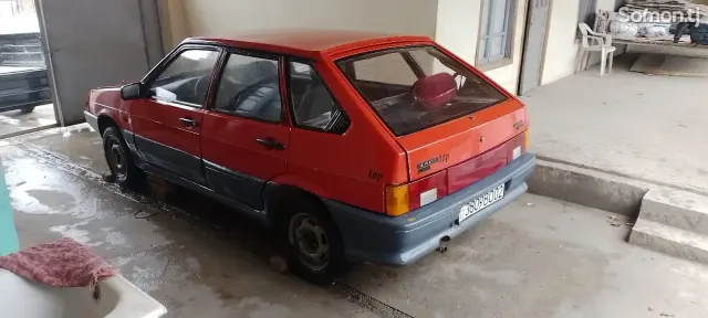 Lada (ВАЗ) 2109 1991 · MT