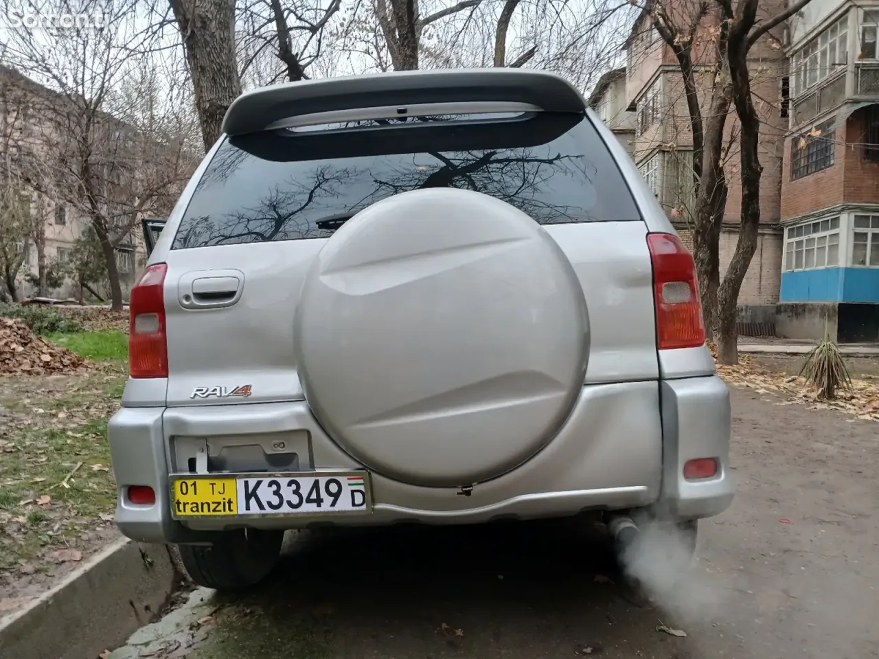 Toyota RAV 4 2005 · 1.8 AT