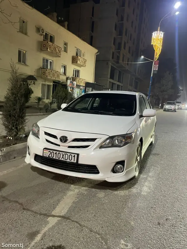 Toyota Corolla 2011 · 2.4 AT