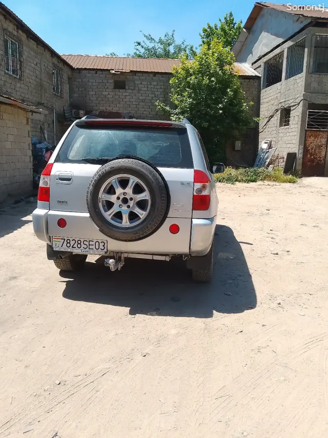 Volvo 240 2011 · 1.8 MT