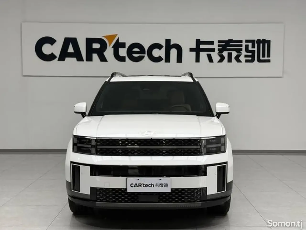 Hyundai Santa Fe 2025 · 2.0 AT