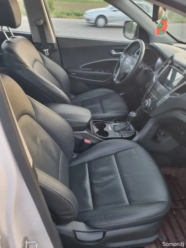 Hyundai Santa Fe 2014 · 2.0 AT