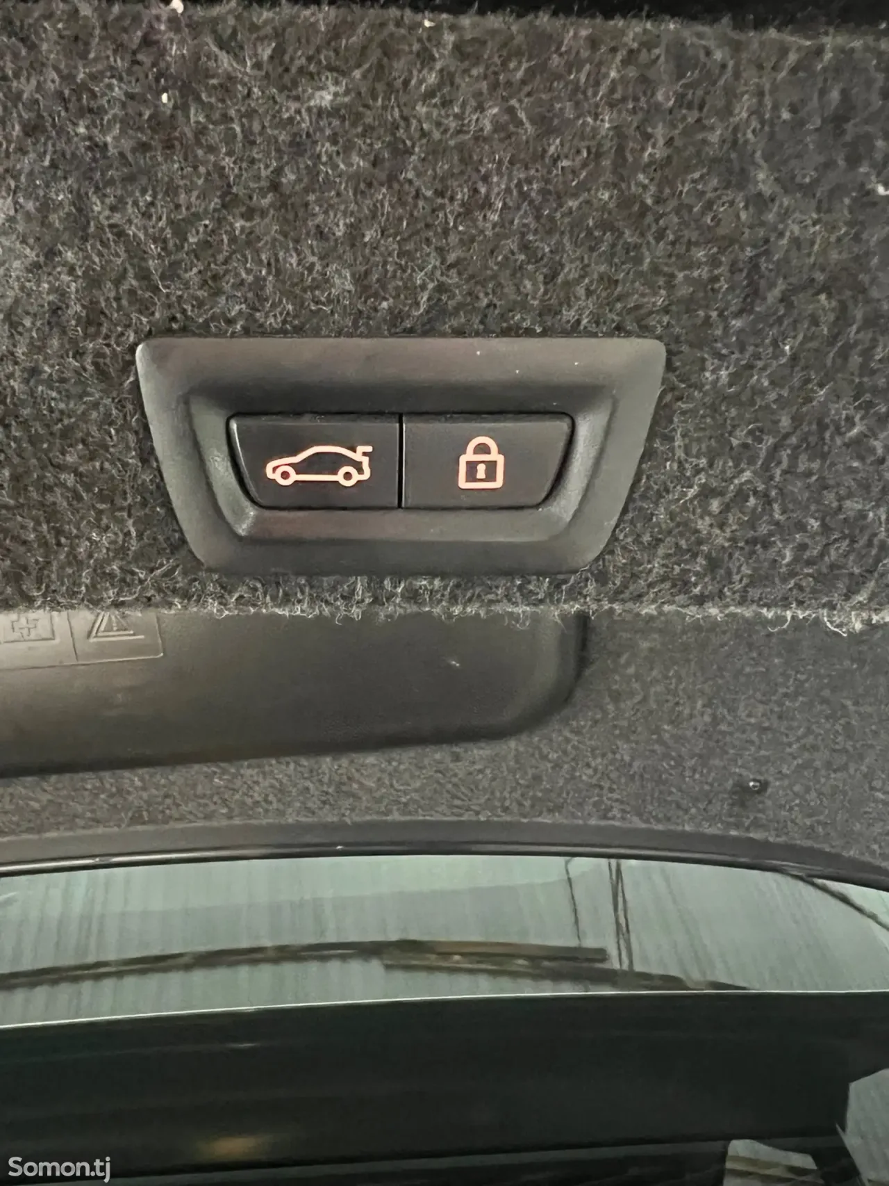 BMW 5 series 2011 · 3.0 AT