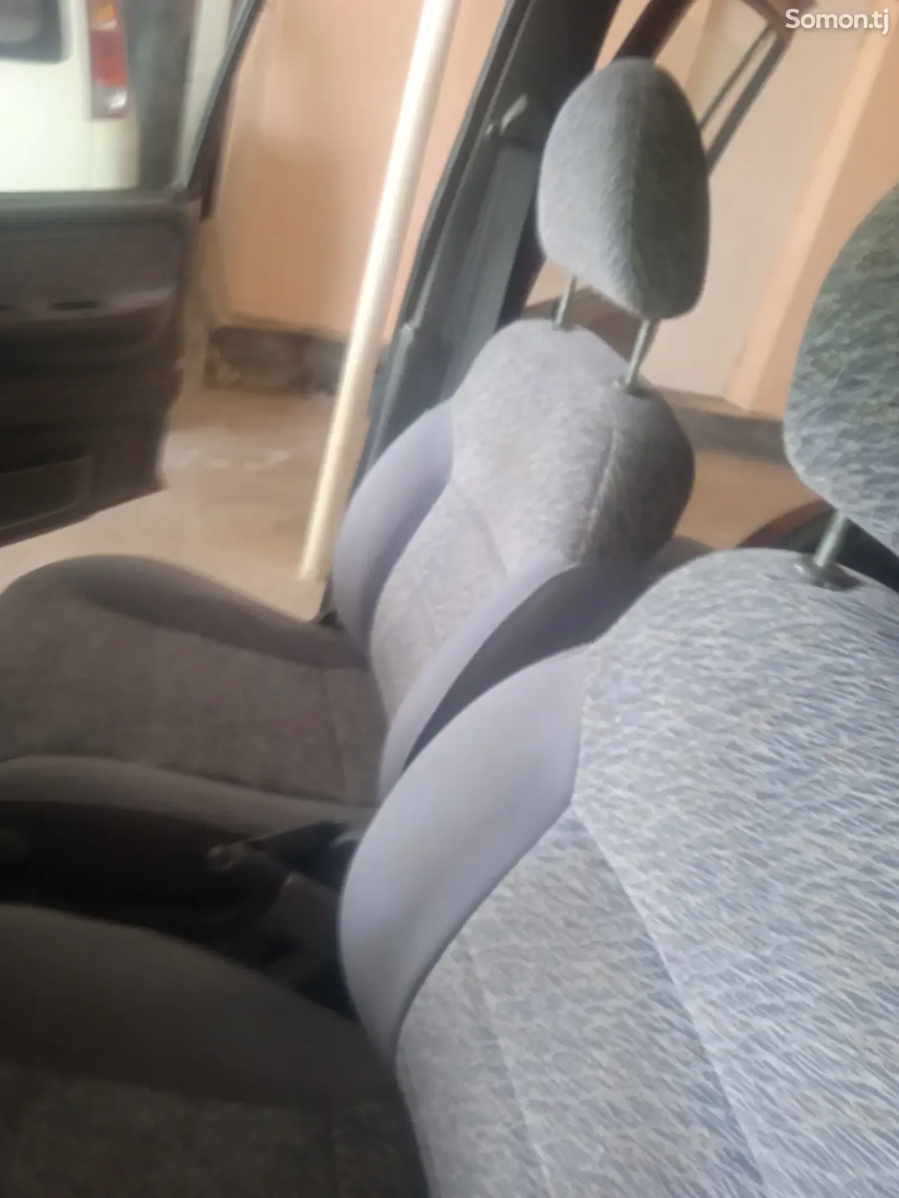 Kia Sportage 1996 · 2.0 MT