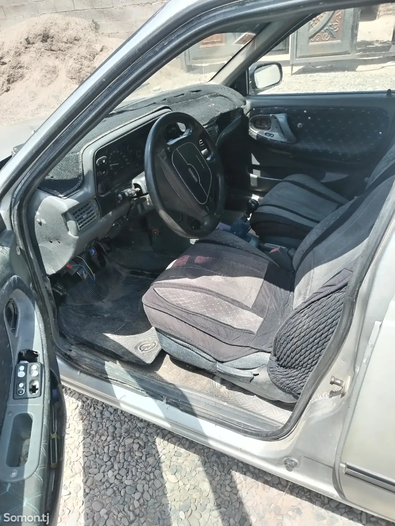 Daewoo Nexia 1995 · 1.6 MT