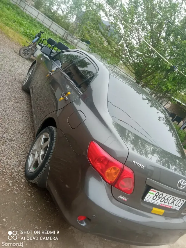 Toyota Corolla 2008 · 1.6 MT