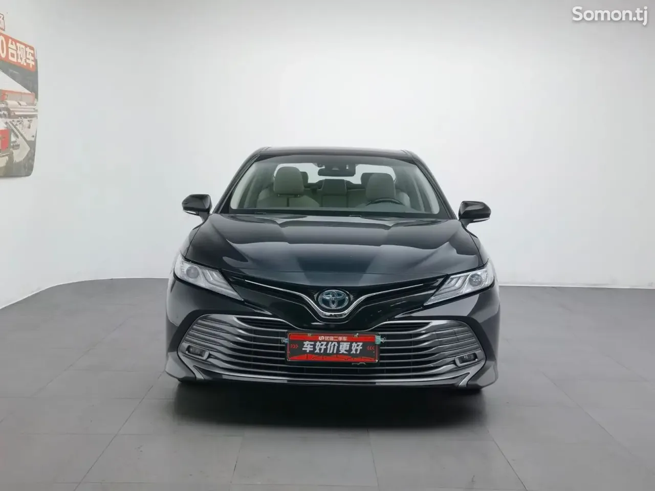 Toyota Camry 2019 · 2.5 AT