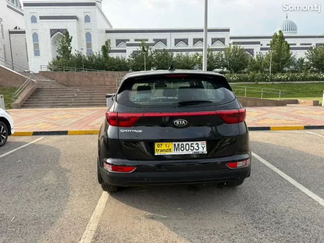 Kia Sportage 2018 · 2.0 AT