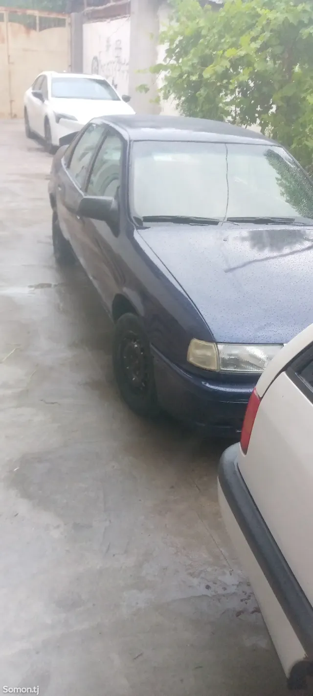 Opel Vectra A 1991 · 1.6 MT