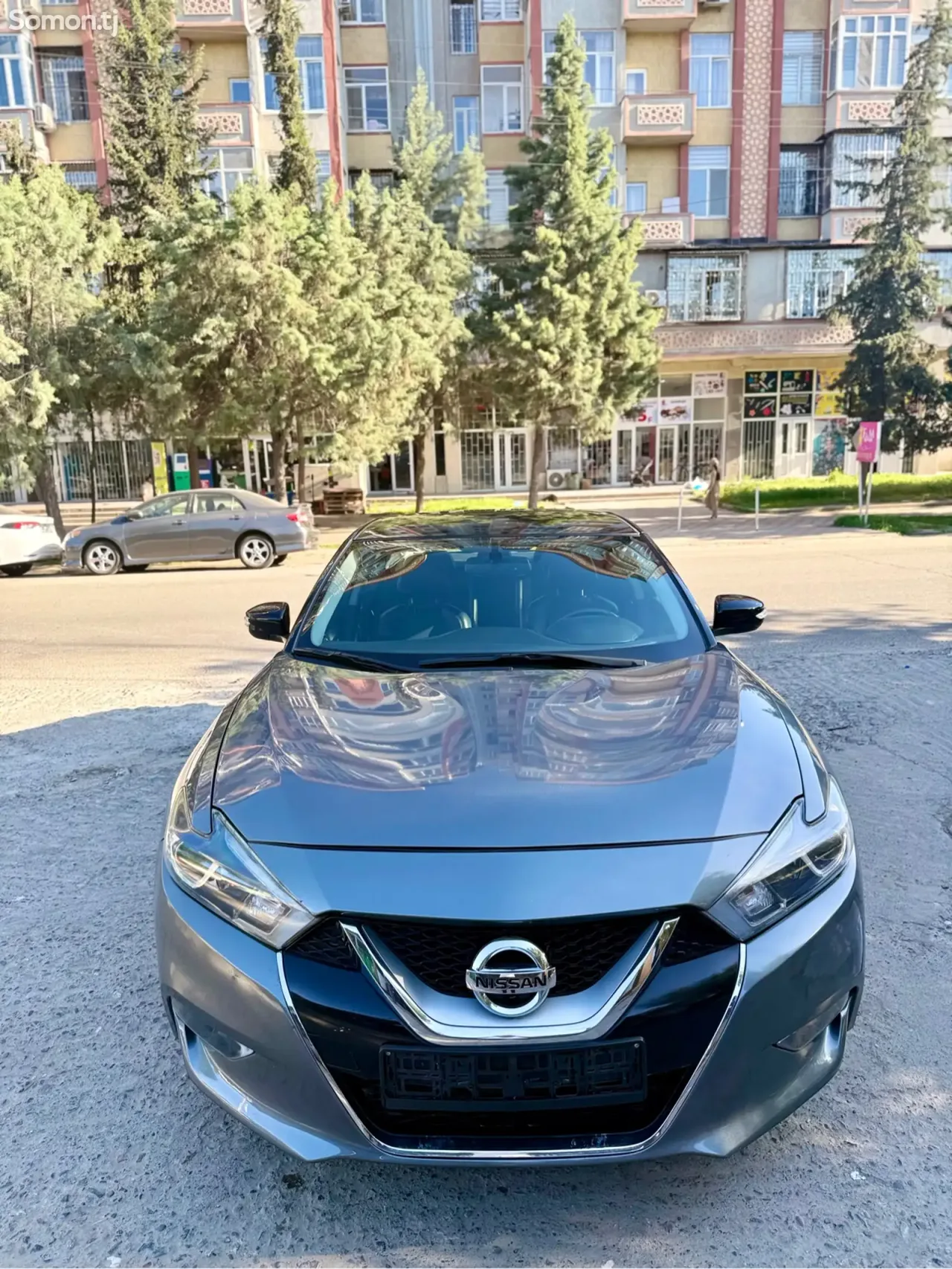 Nissan Maxima 2017 · 3.5 AT