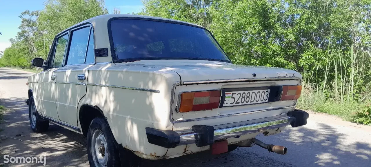 Lada (ВАЗ) 2106 1986 · 1.6 MT