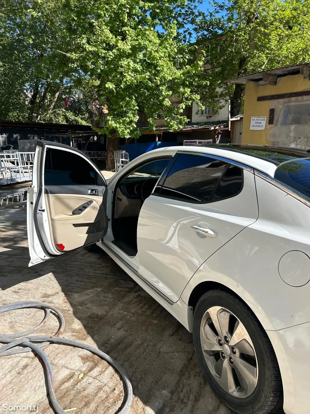 Kia K5 2014 · 2.5 AT