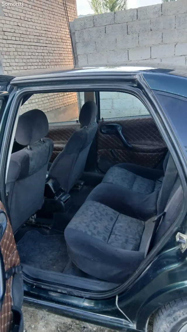 Opel Vectra B 1997 · 1.6 MT