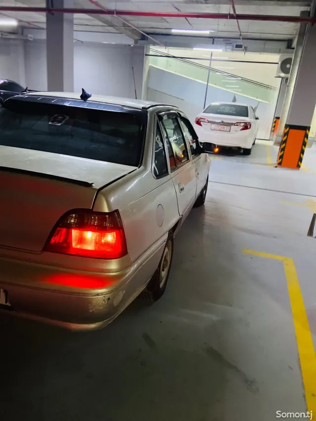 Daewoo Nexia 1994 · 1.6 MT