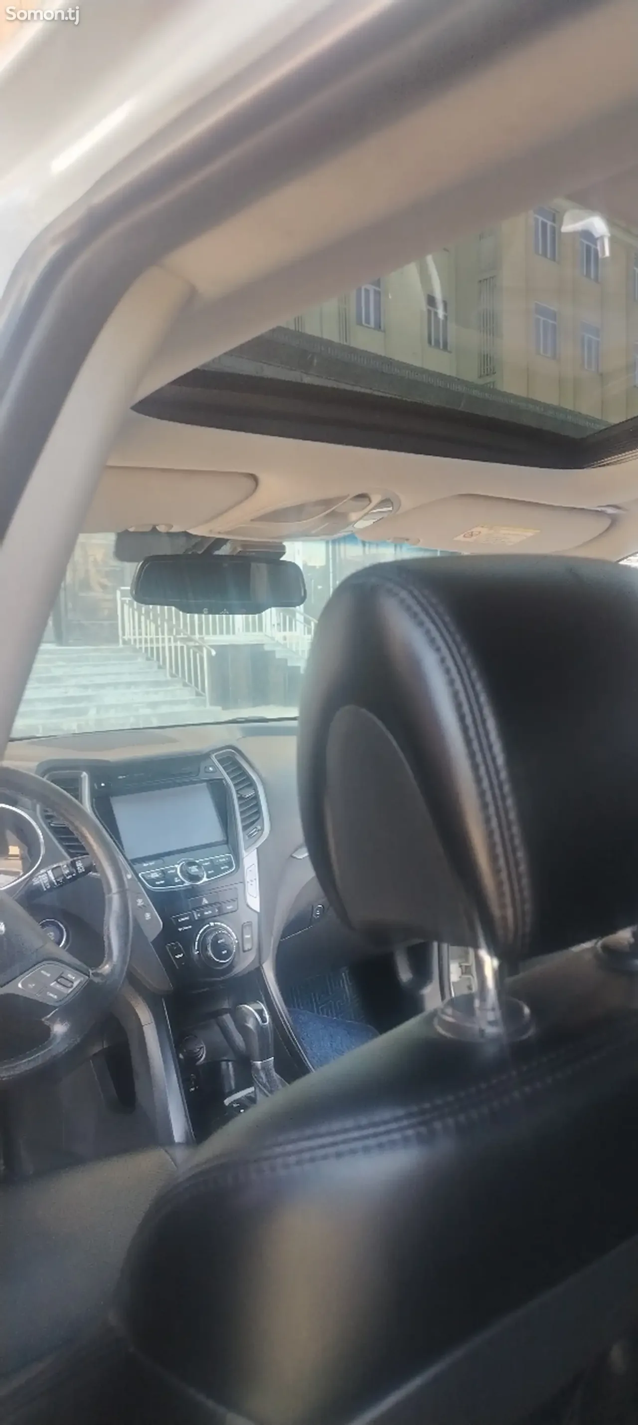 Hyundai Santa Fe 2015 · 2.0 AT