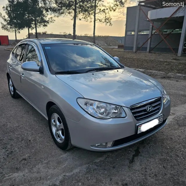 Hyundai Avante 2007 · 1.6 AT