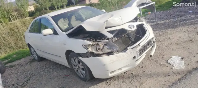 Toyota Camry 2008 · 2.4 AT