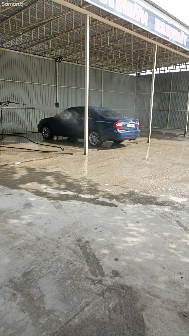 Toyota Camry 2004 · 2.4 MT