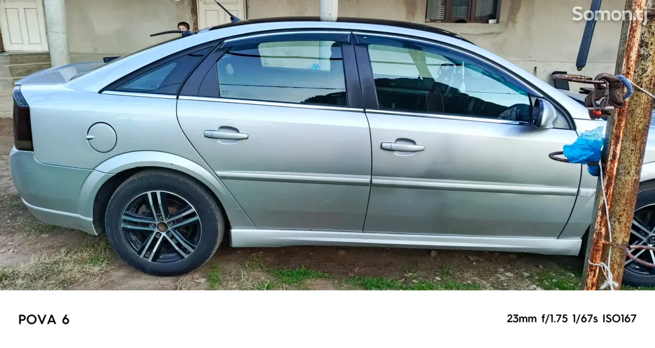 Opel Vectra C 2007 · 2.2 MT
