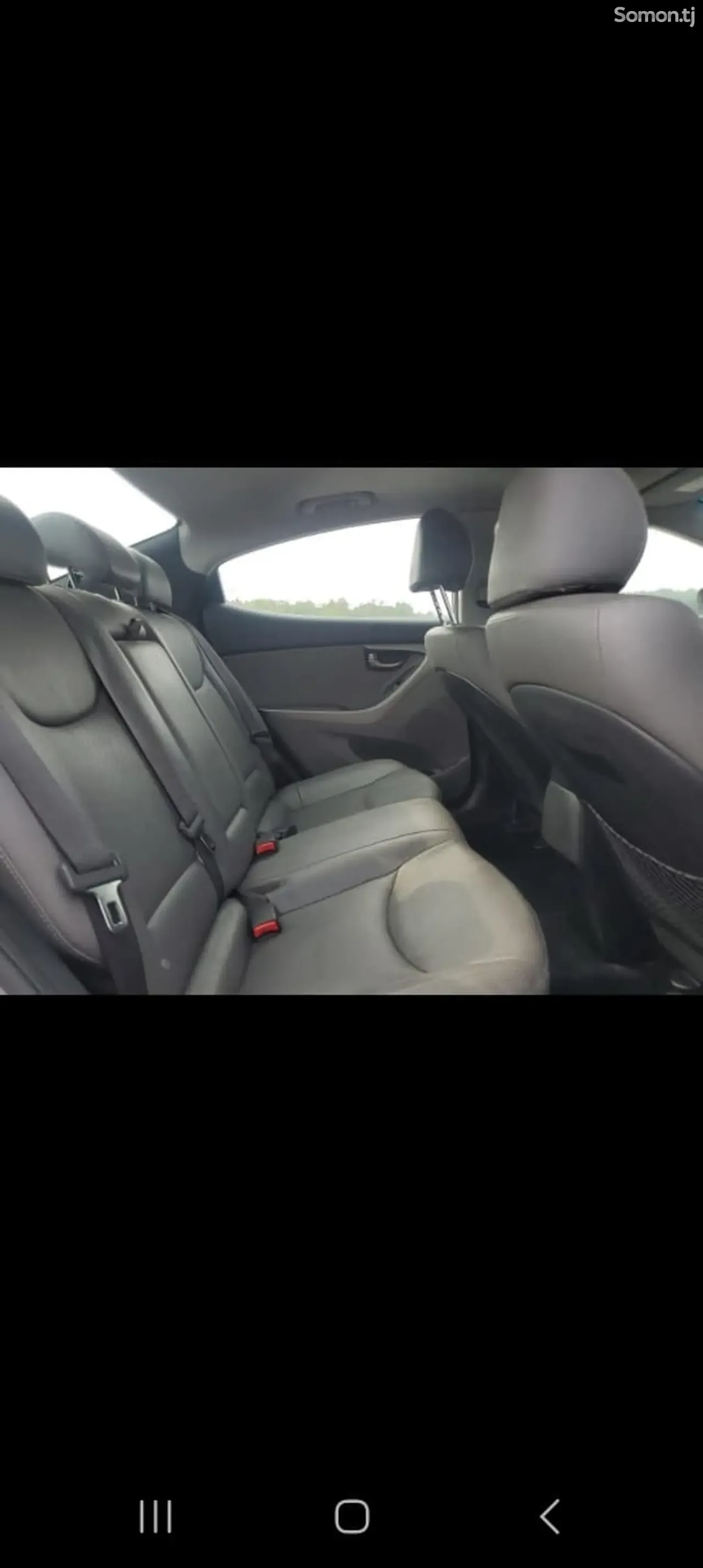 Hyundai Elantra 2014 · 1.8 AT