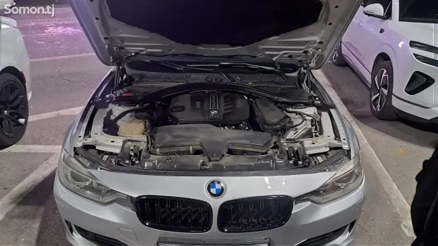 BMW M3 2012 · 2.0 AT