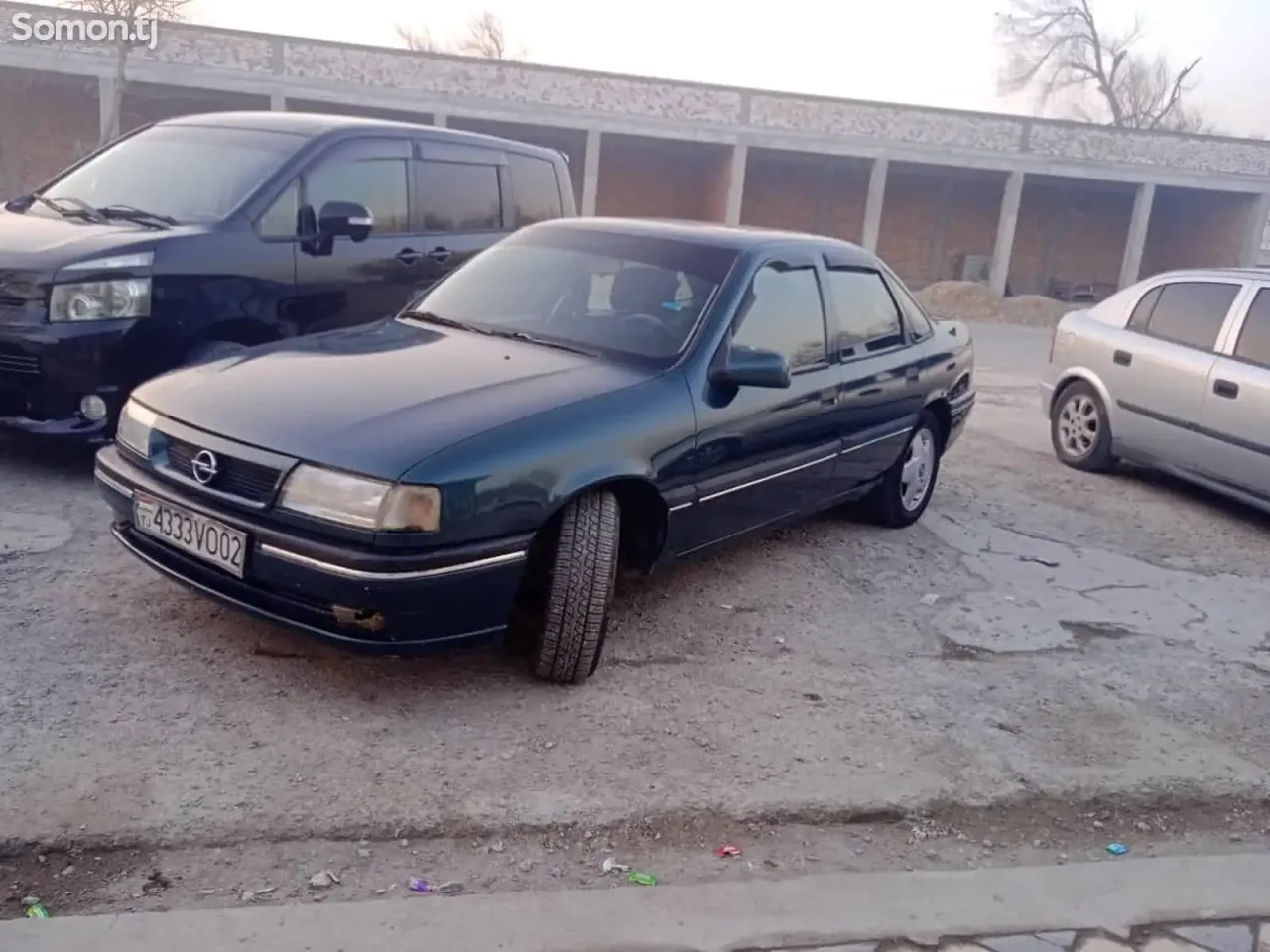 Opel Vectra A 1995 · 2.0 MT