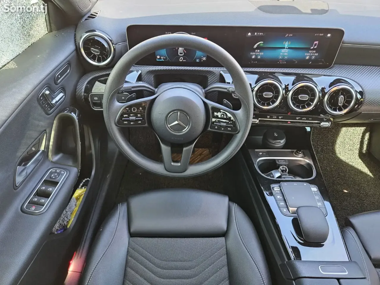 Mercedes-Benz A class 2020 · 1.9 AT