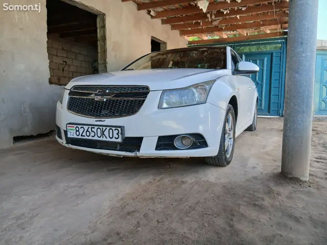 Chevrolet Cruze 2009 · 1.8 MT