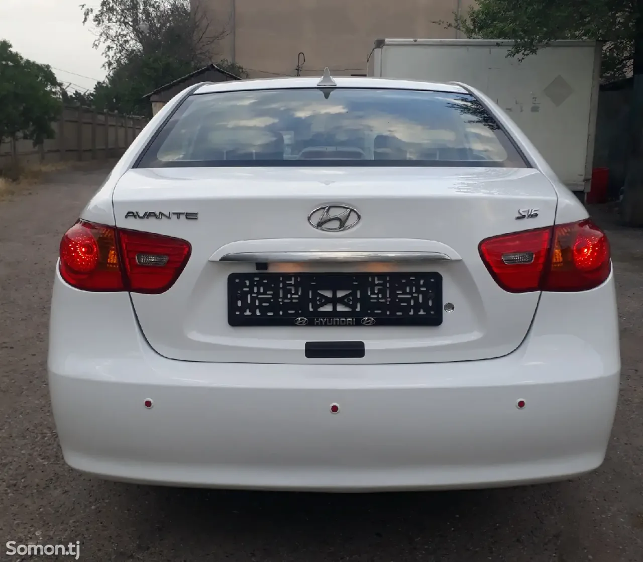 Hyundai Avante 2007 · 1.6 AT