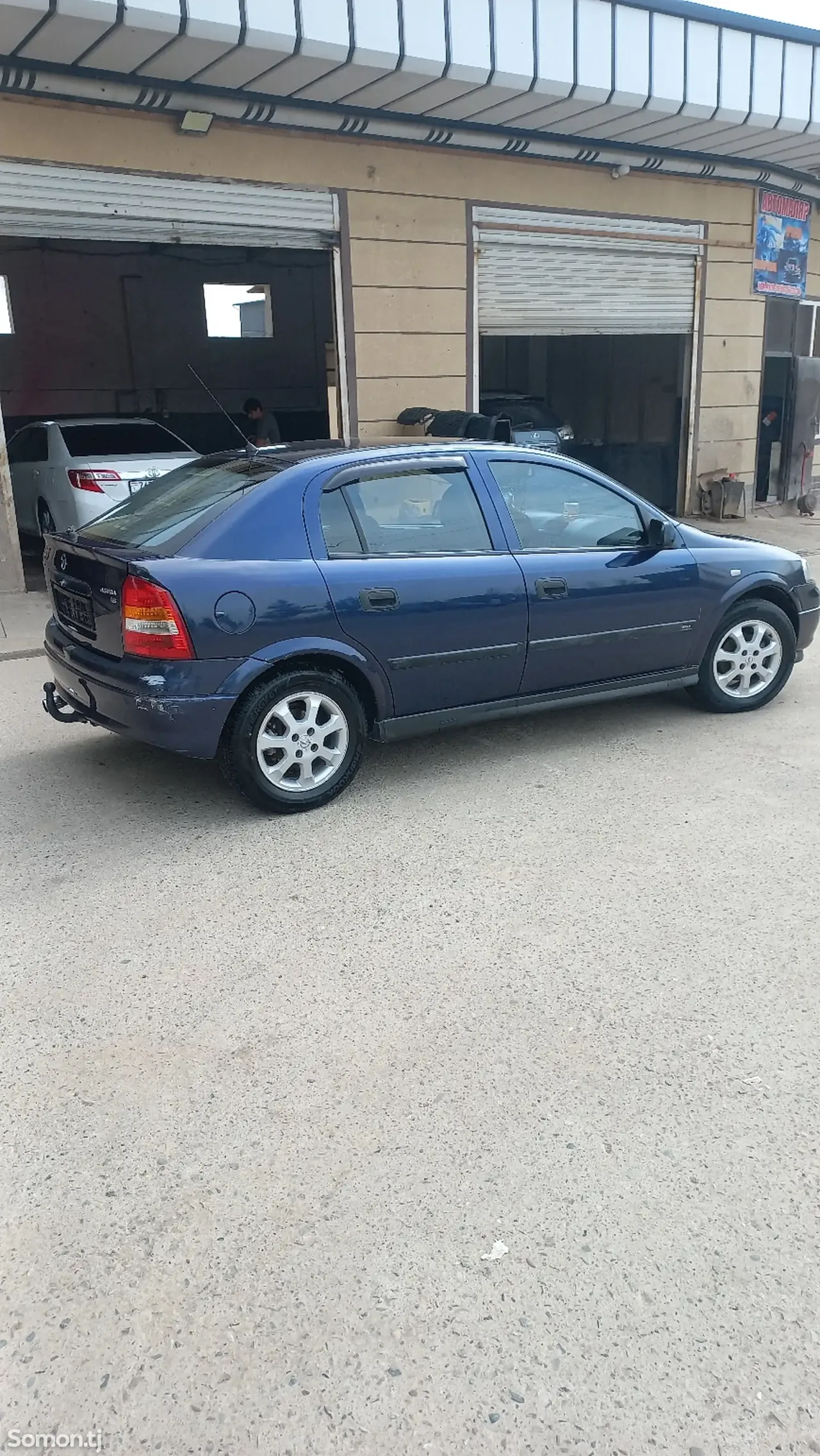 Opel Astra G 2000 · 1.6 MT