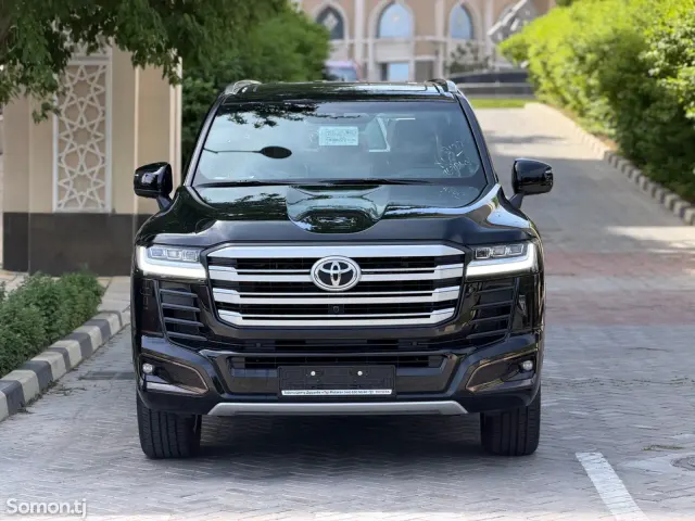 Toyota Land Cruiser 2026 · 3.5 AT