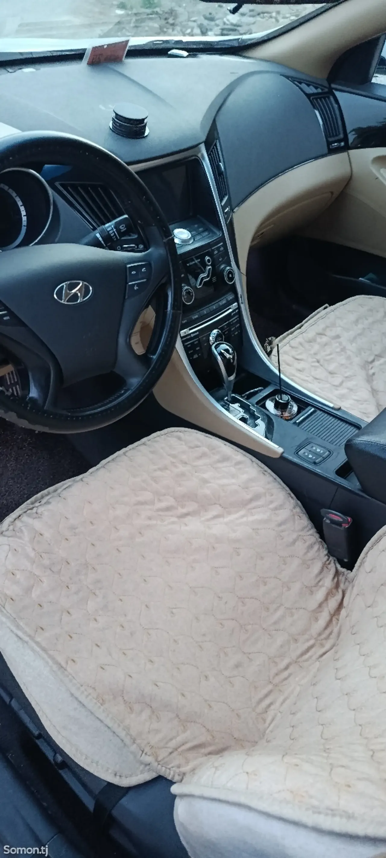 Hyundai Sonata 2010 · 2.0 AT