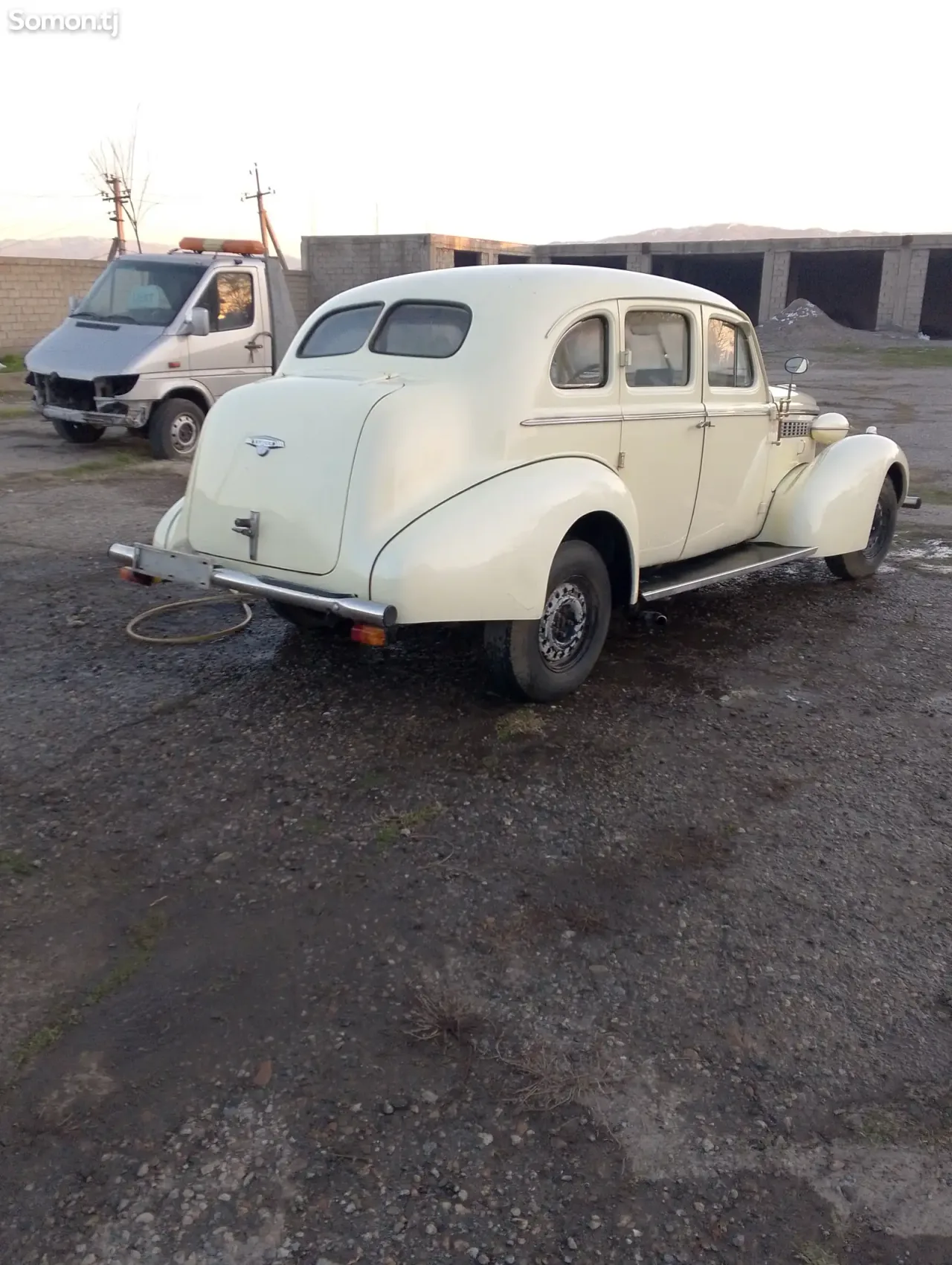 Другие марки Другая модель 1950 · 2.6 MT