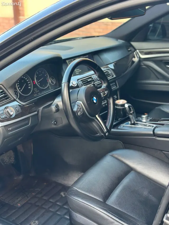 BMW 5 series 2011 · 2.8 AT