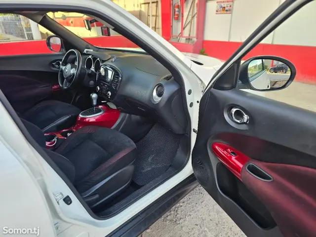 Nissan Juke 2014 · 1.5 AT