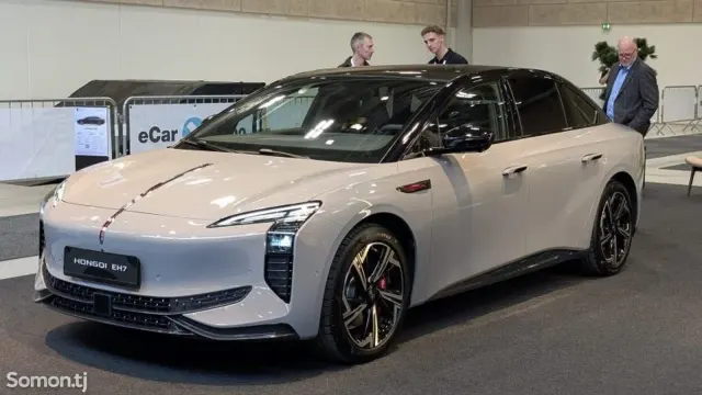 Hongqi HS7 2025 · AT