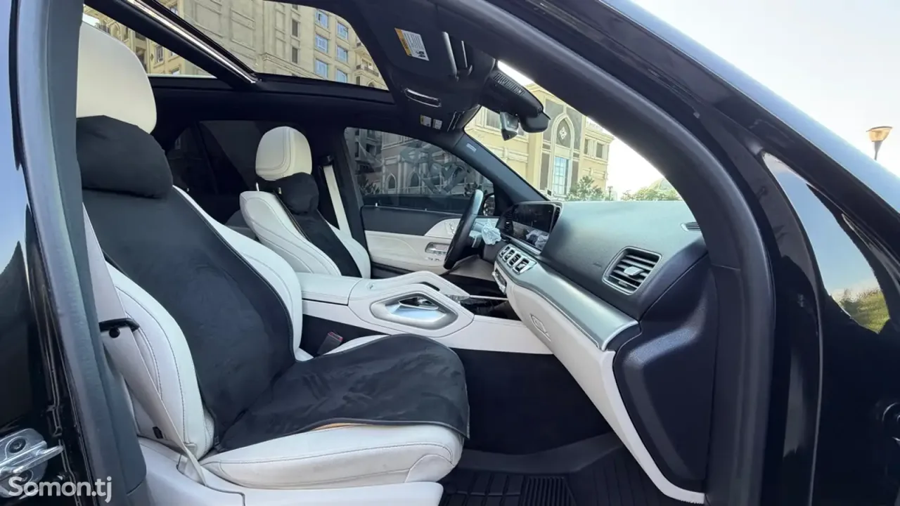 Mercedes-Benz GLE class 2025 · 3.5 AT