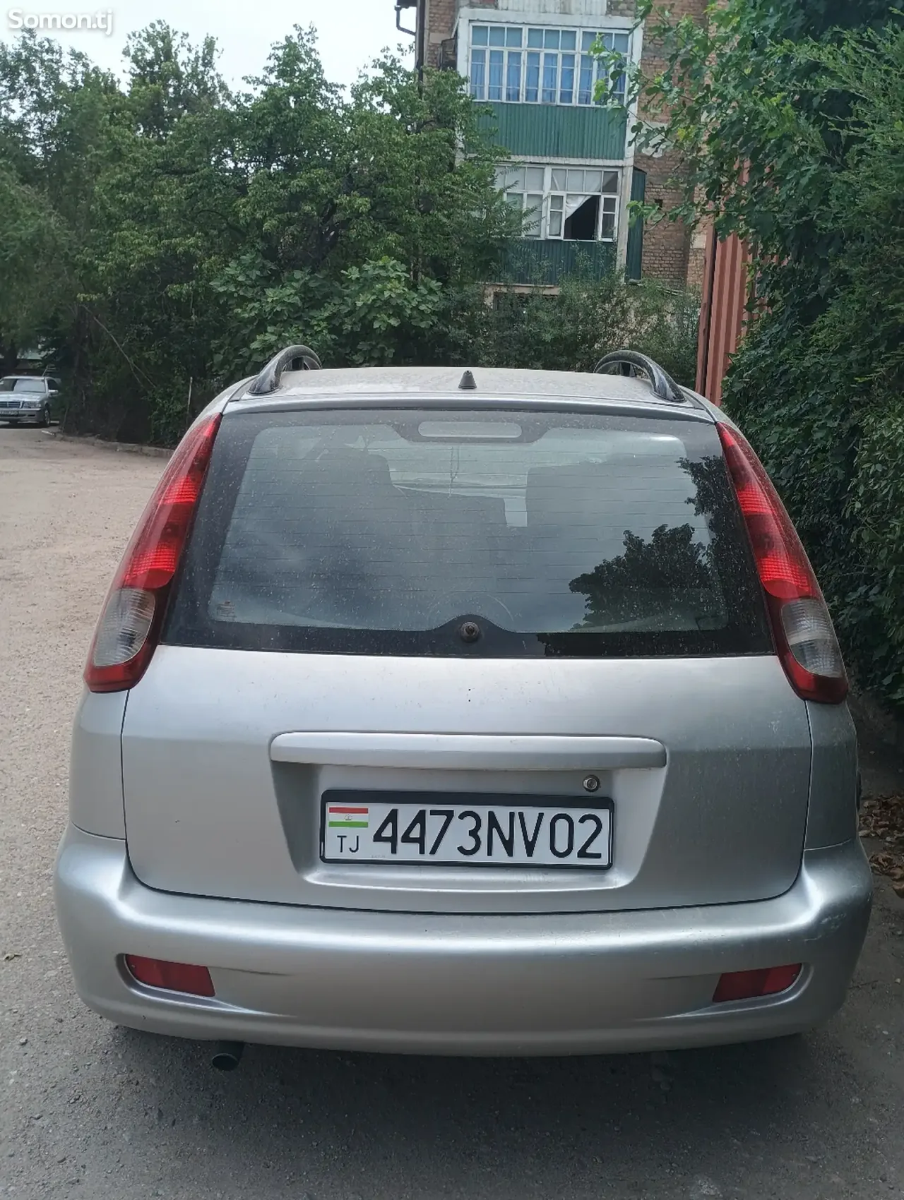 Chevrolet Rezzo 2005 · 1.6 MT