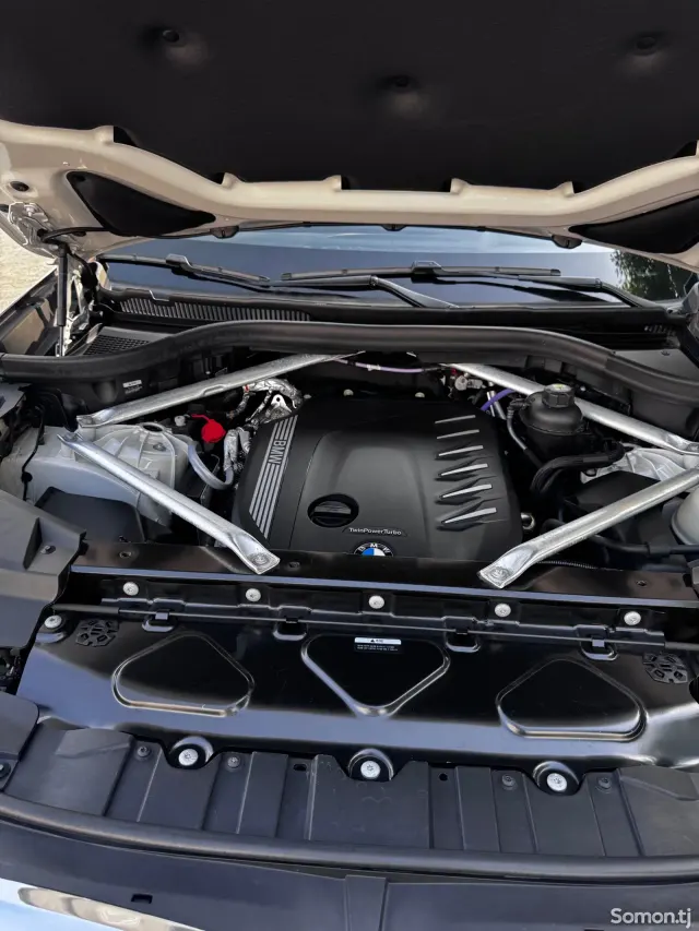 BMW X5 2020 · 3.0 AT