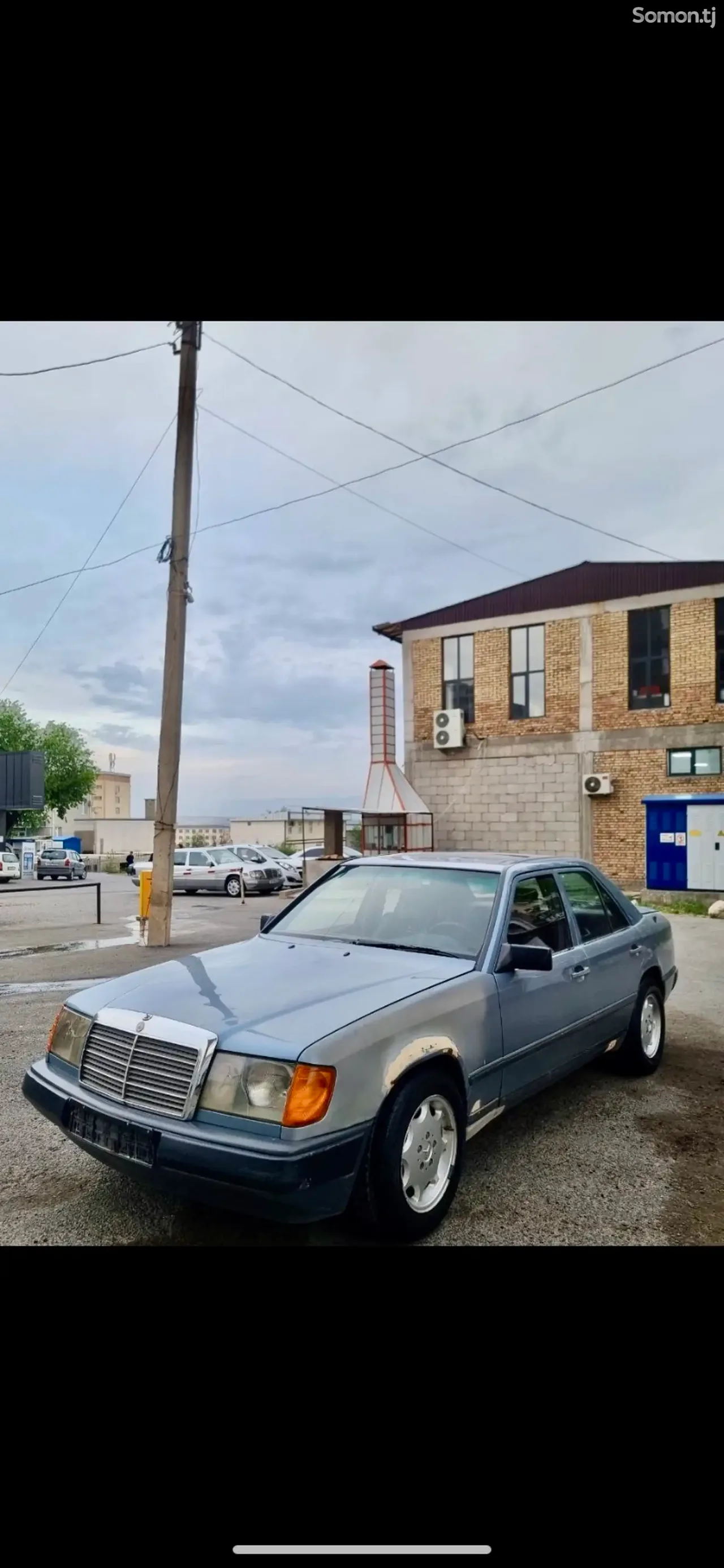 Mercedes-Benz W124 1987 · 2.5 MT