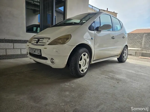 Mercedes-Benz A class 2000 · 1.6 AT