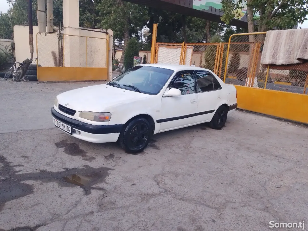 Toyota Corolla 1995 · 1.6 AT