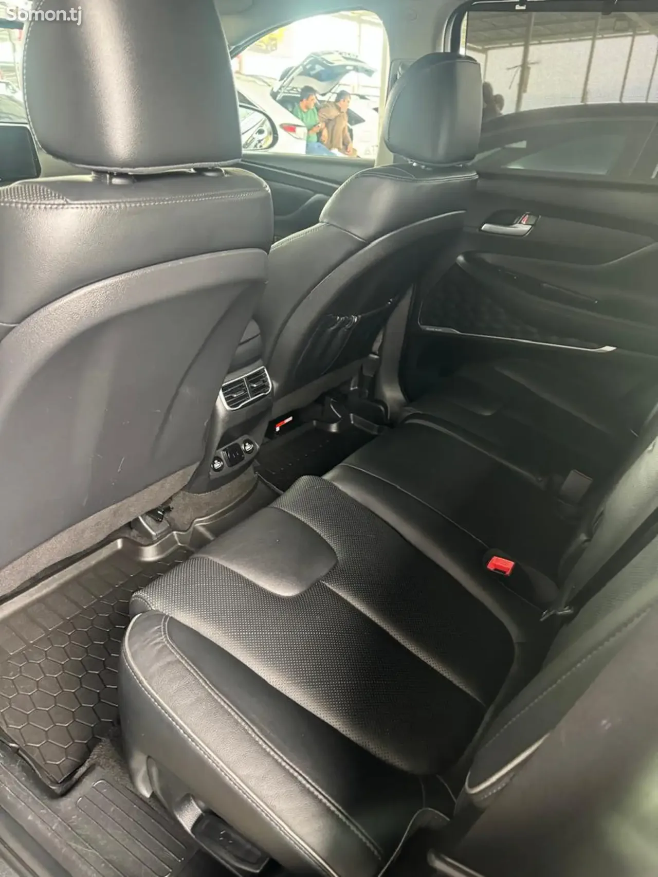 Hyundai Santa Fe 2022 · 2.5 AT