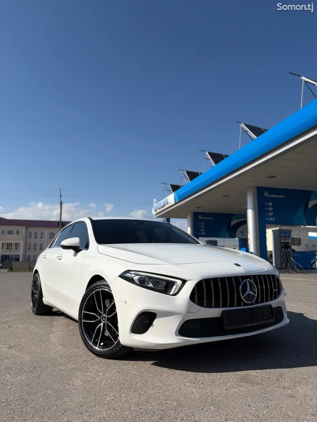 Mercedes-Benz A class 2020 · 2.0 AT
