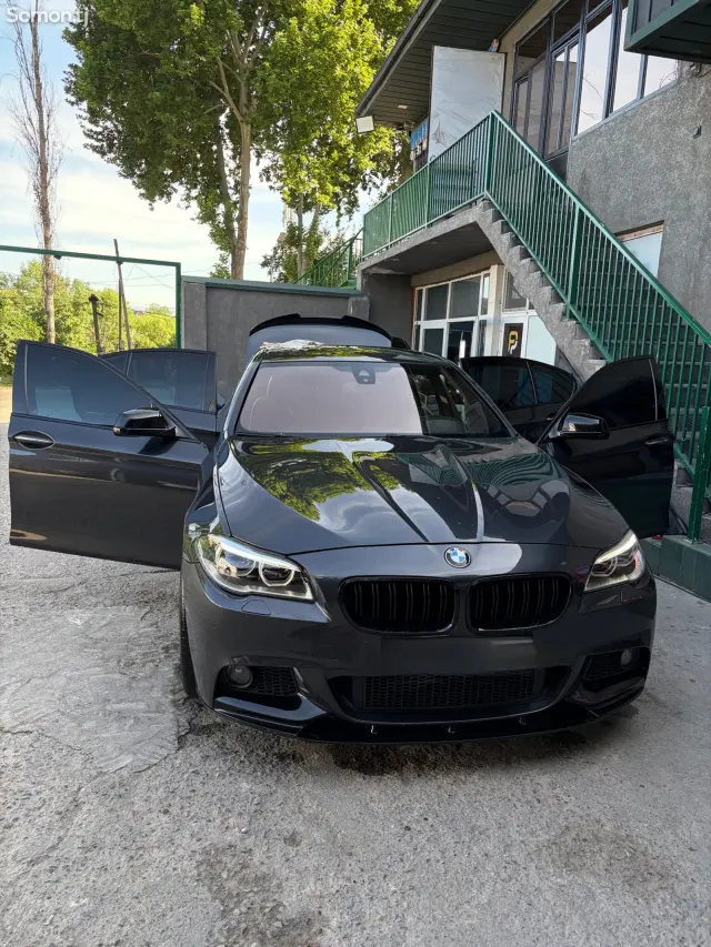 BMW 5 series 2013 · 3.0 AT