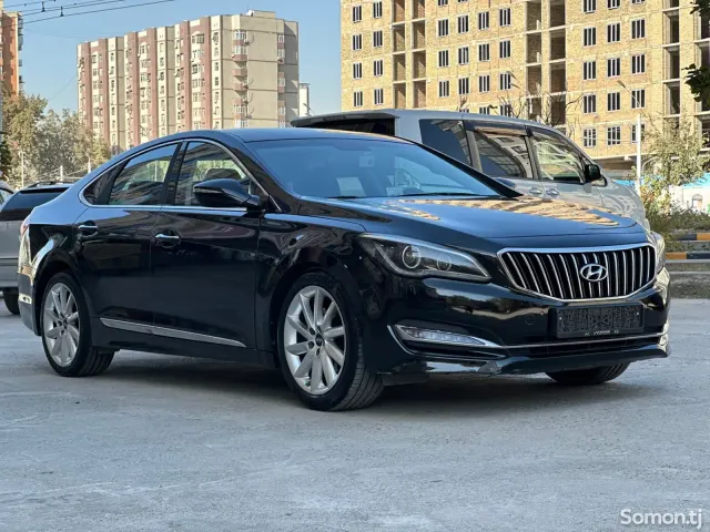 Hyundai Aslan 2014 · 3.0 AT