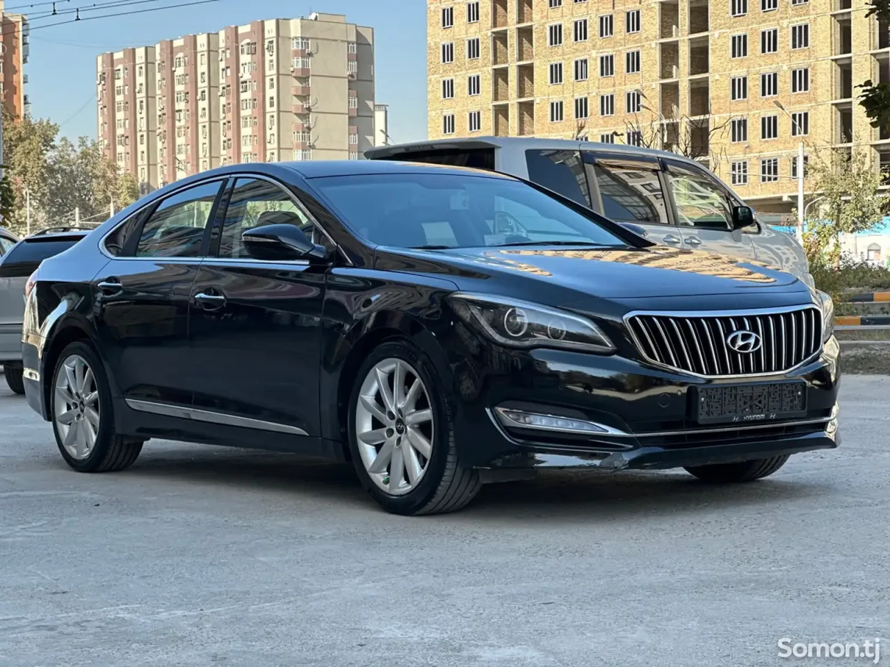 Hyundai Aslan 2014 · 3.0 AT