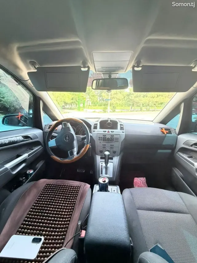 Opel Zafira 2007 · 2.2 AT