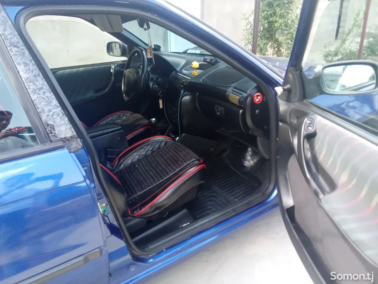 Opel Astra F 1996 · 1.6 MT